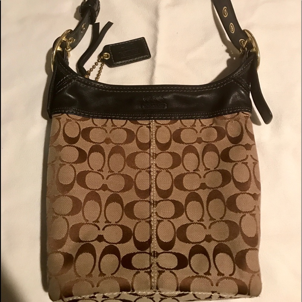 Coach purse EUC